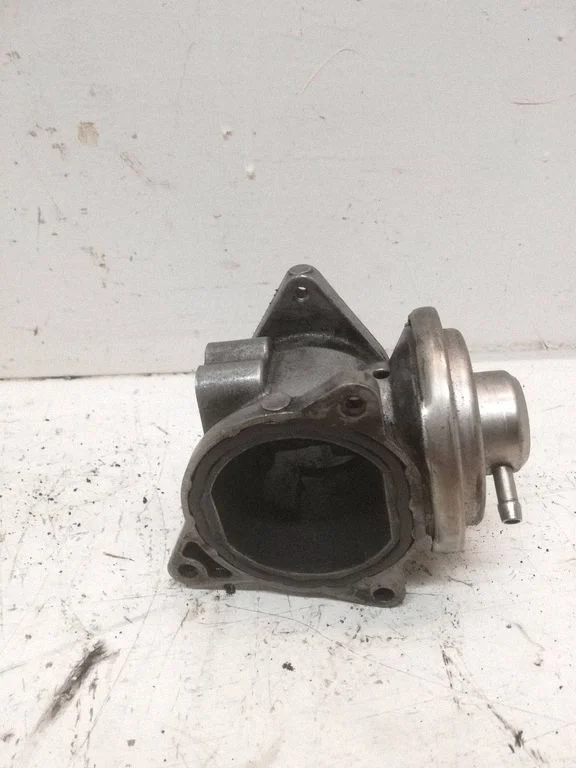 EGR valve 038129637D