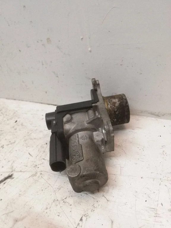 EGR valve 03G131501N