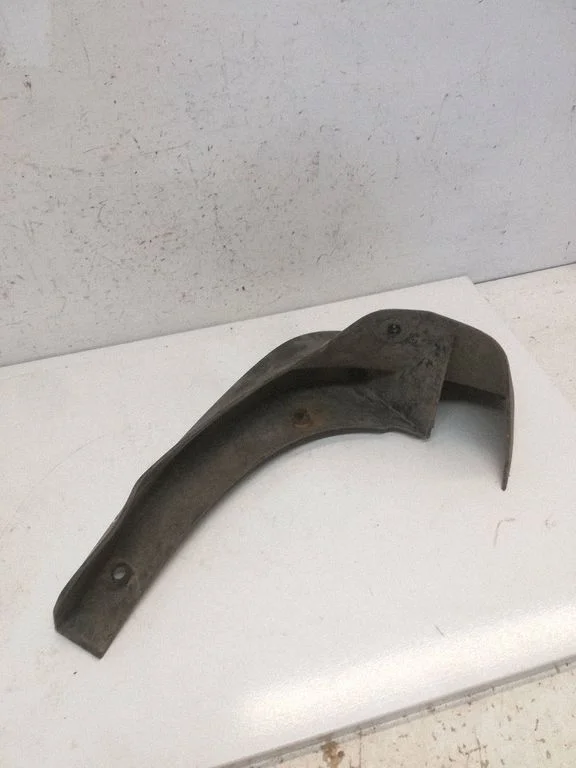 Rear mudguard 788104EA0A
