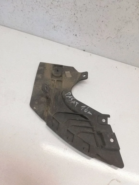 Rear mudguard 3G0854857