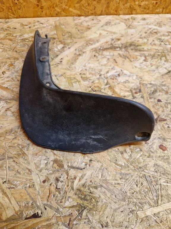 Tagumine porikaitse 2156547