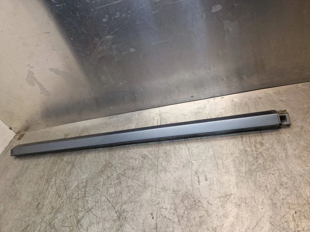 Sill 76850JY00A