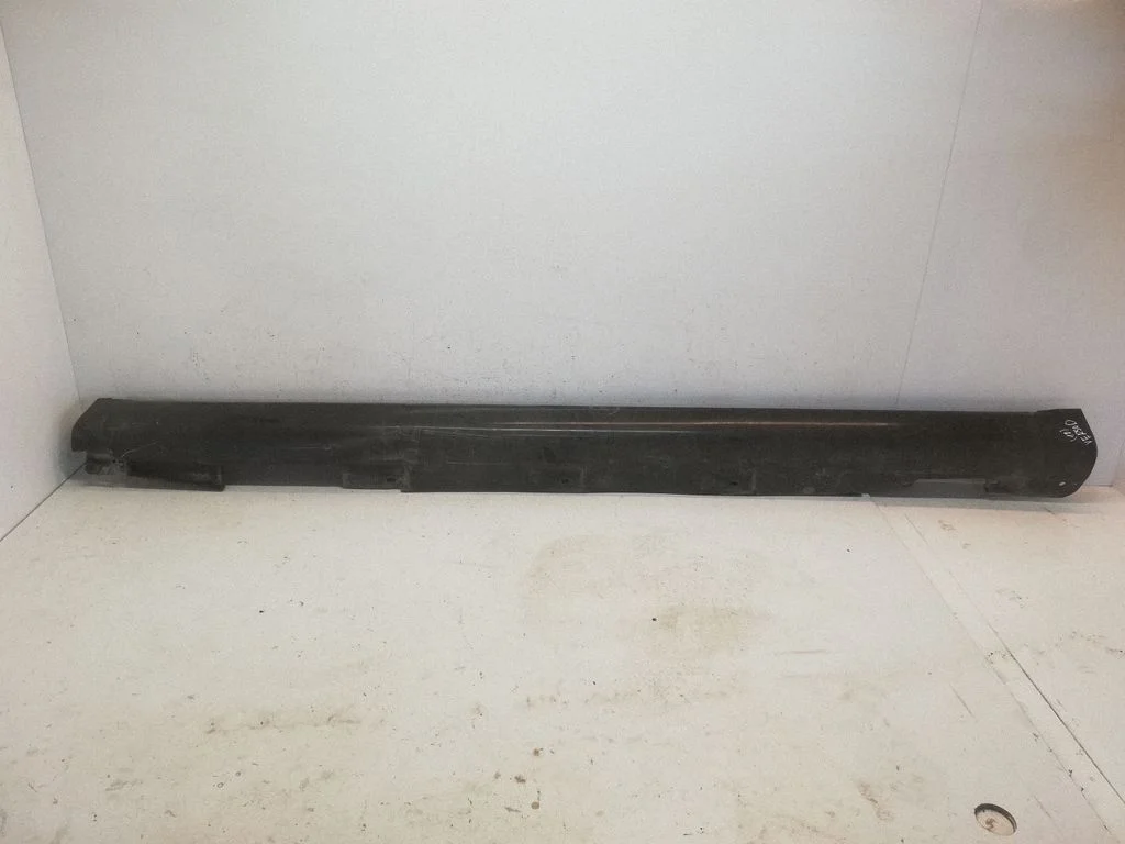 Sill – Toyota Corolla Verso AR10 (2004-2009)