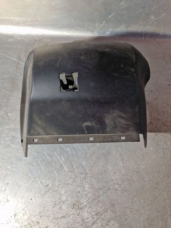 Steering wheel column trim – BMW 5 Series E60 E61 (2004-2010)