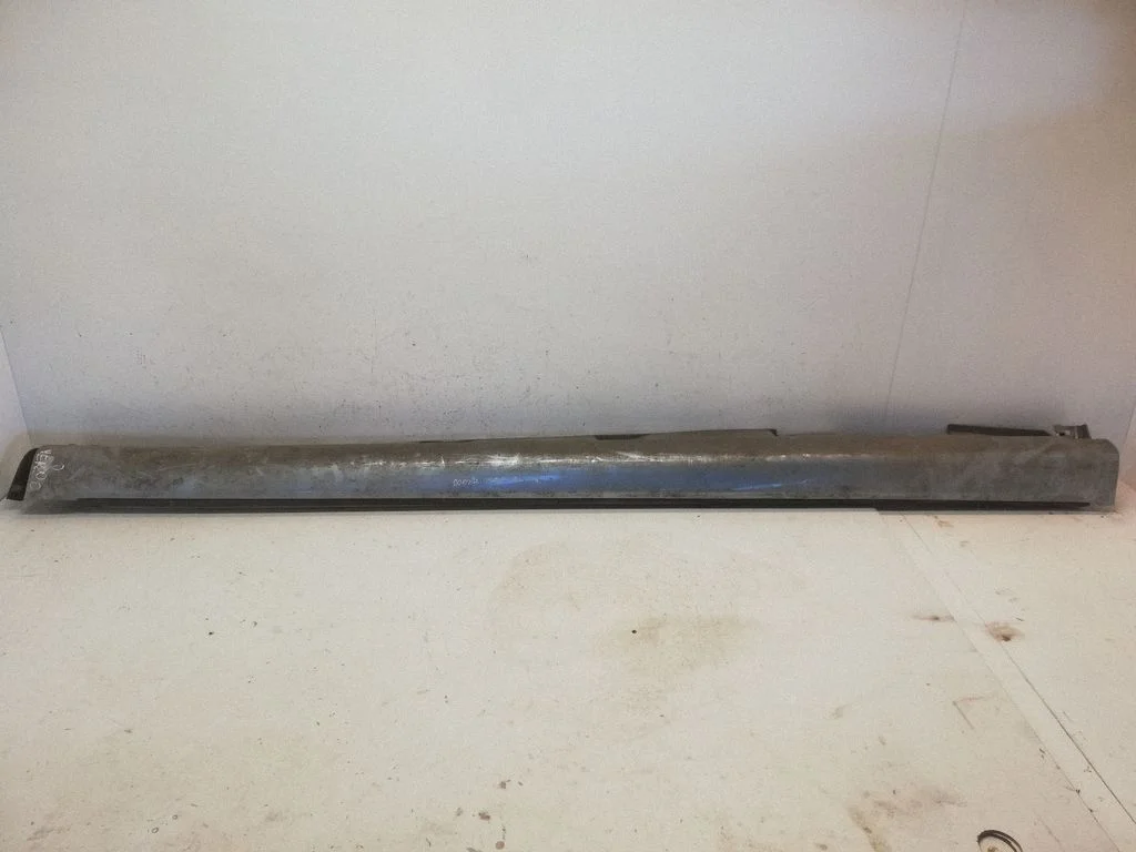 Sill – Toyota Corolla Verso AR10 (2004-2009)