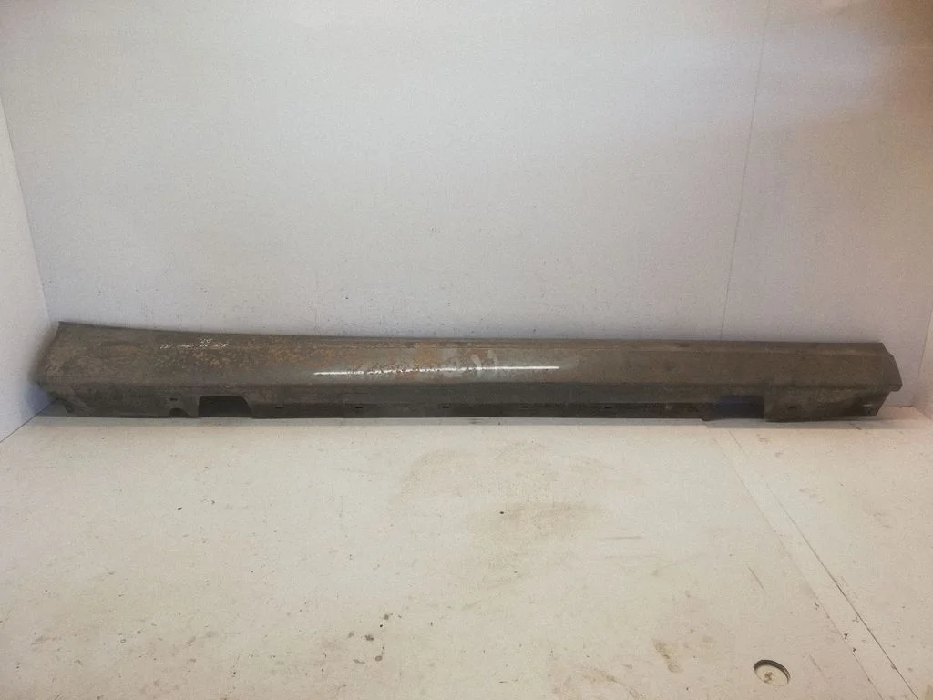 Sill 51777202652