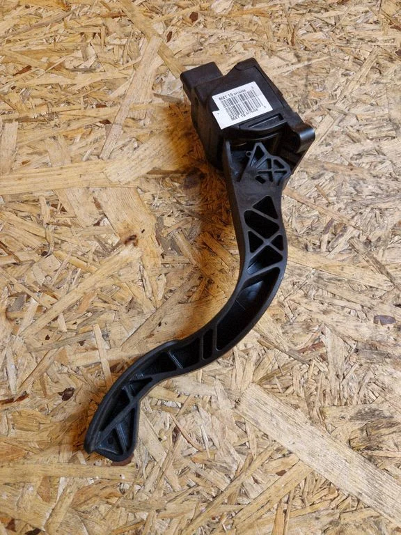 Accelerator throttle pedal 9671416880