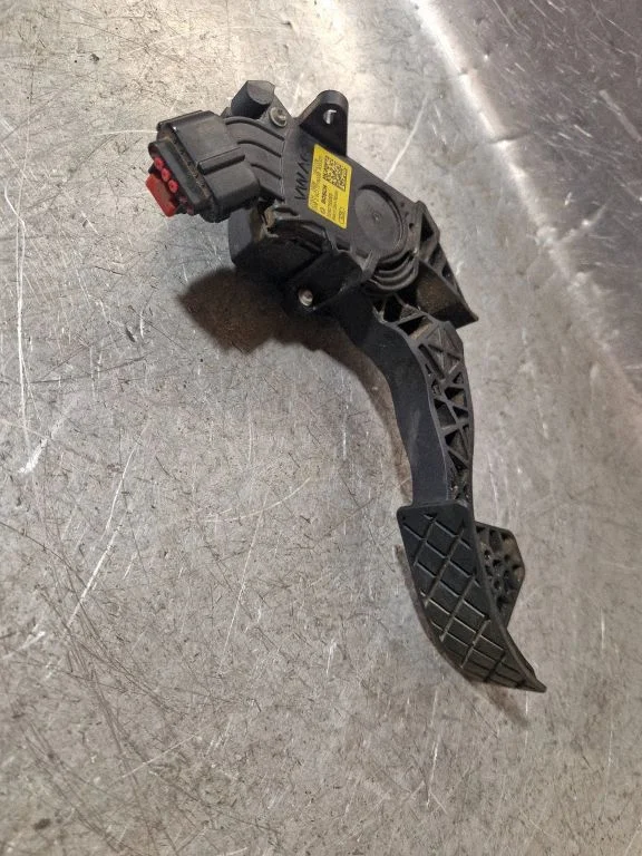 Accelerator throttle pedal 0280755223