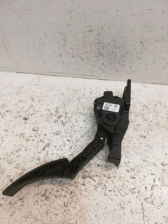 Gaasipedaal – Jeep Grand Cherokee (2010-2021)