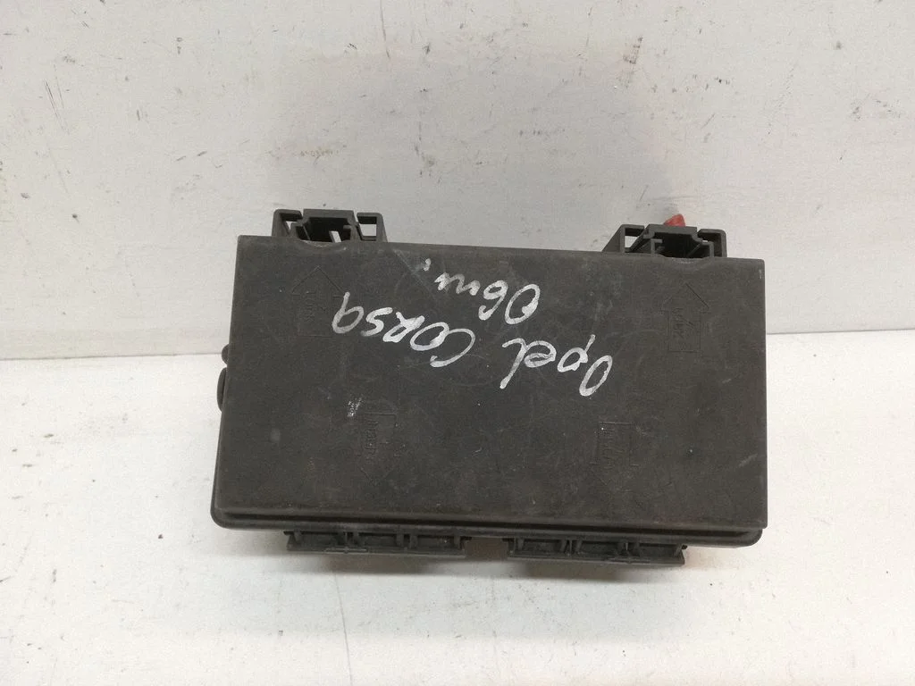 Fuse box set – Opel Corsa D (2006-2014)