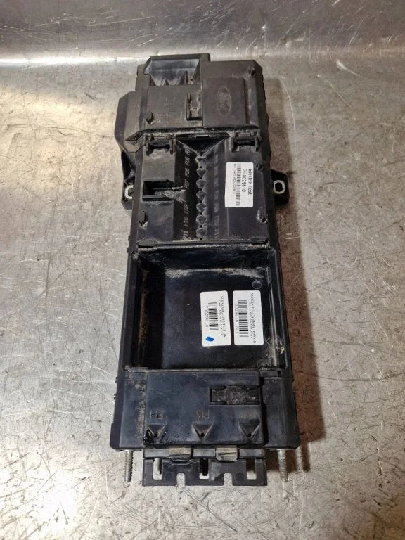 Fuse box set BK2114B144BA