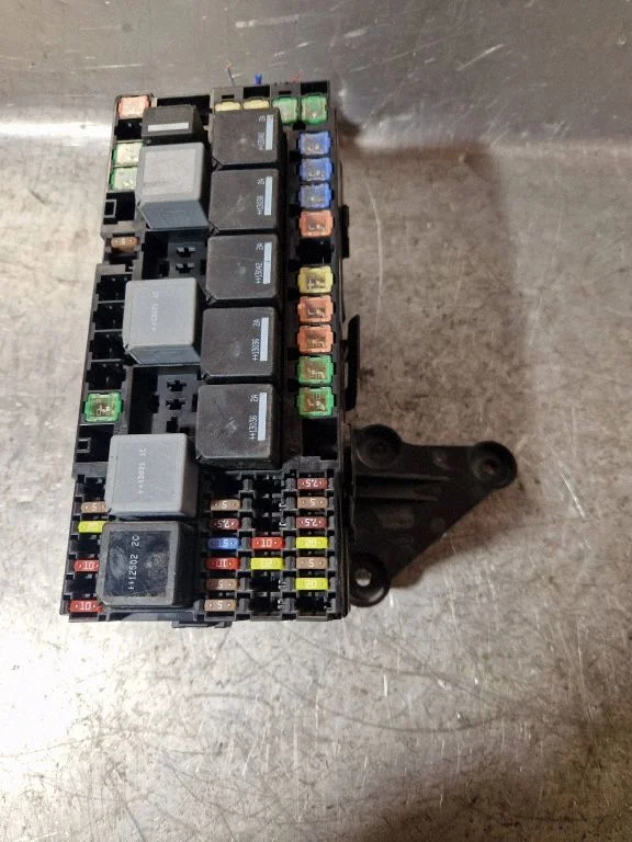 Fuse box set BK2T14A175CA