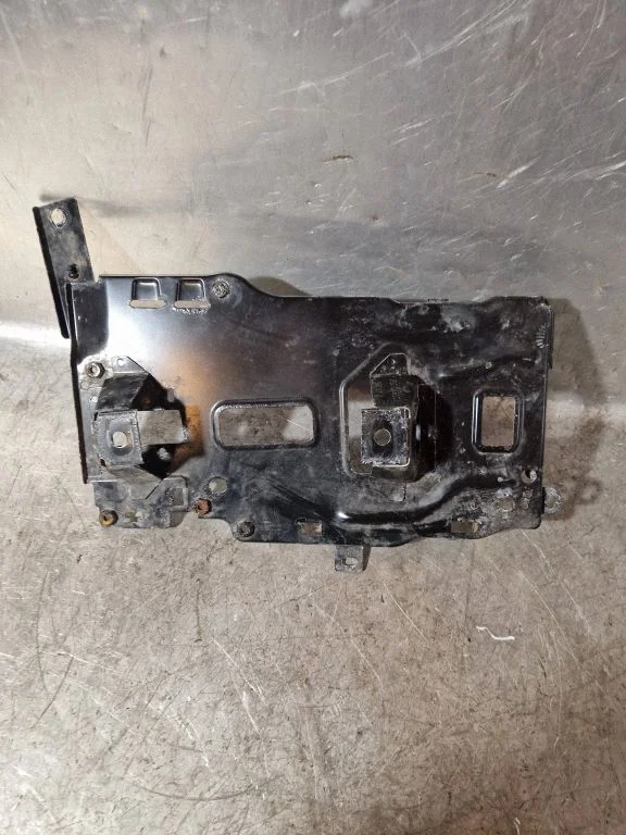 Battery tray 9815411580
