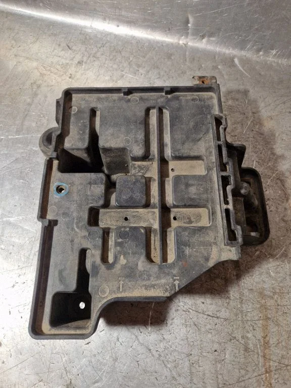 Battery tray 371502S000