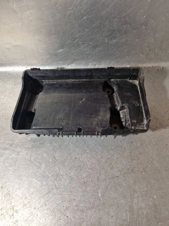 Battery tray – Mercedes-Benz E-Class W213 (2016-)