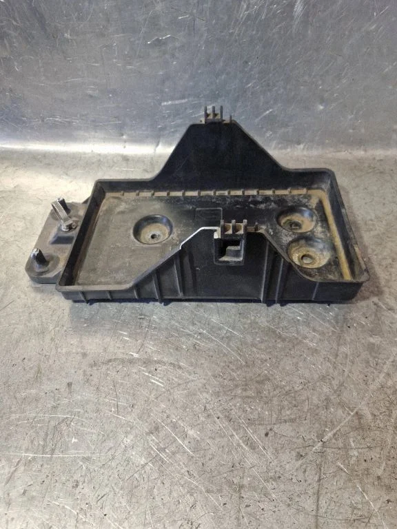 Battery tray – Mazda 6 (2013-2016)