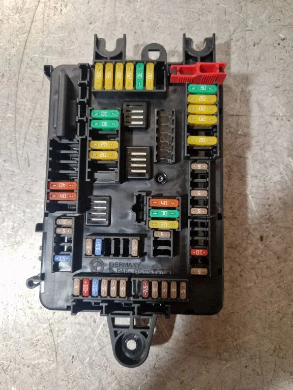 Fuse module – BMW 3 Series F30 F35 F31 (2012-2018)