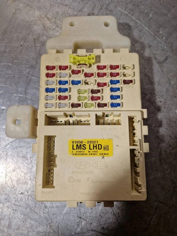 Fuse module 919502S521