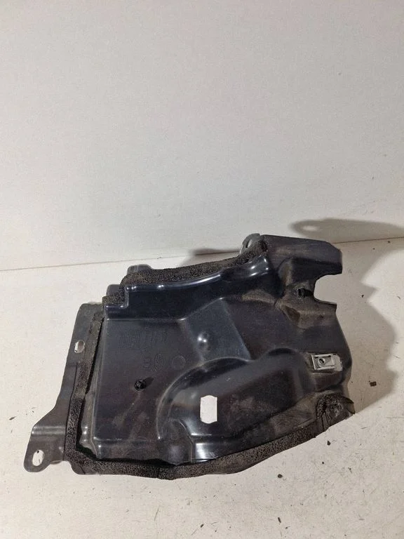 Muu mootoriruumi osa FPLA015A5A