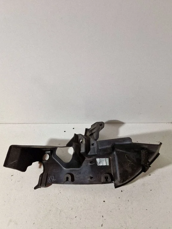 Other exterior part – Honda CR-V (2013-2016)