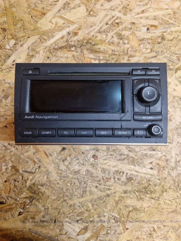Radio/CD/DVD/GPS head unit – Audi A4 S4 B7 8E 8H (2005-2008)