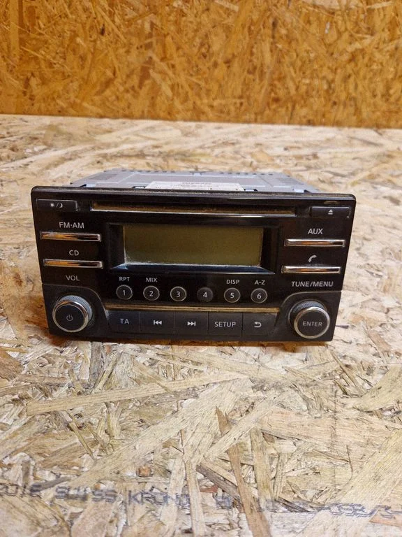 Radio, odtwarzacz CD/DVD, nawigacja 281854FA0A