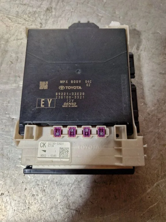 Comfort/convenience module 8922133E20