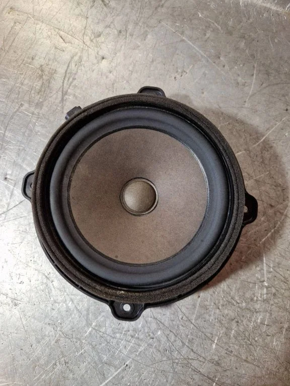 Front door speaker 963302S000
