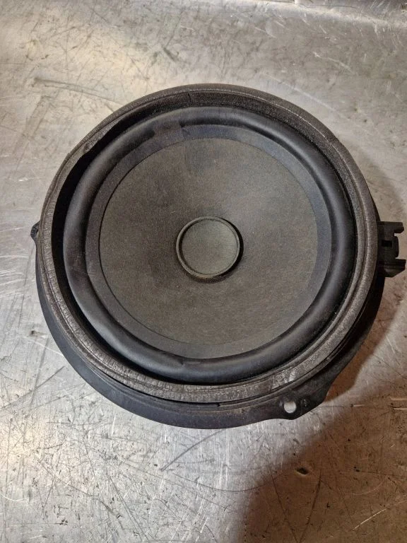 Front door speaker AW9318808FC