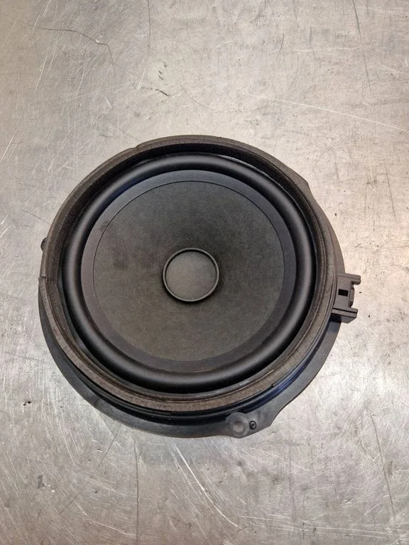 Front door speaker AW9318808FC
