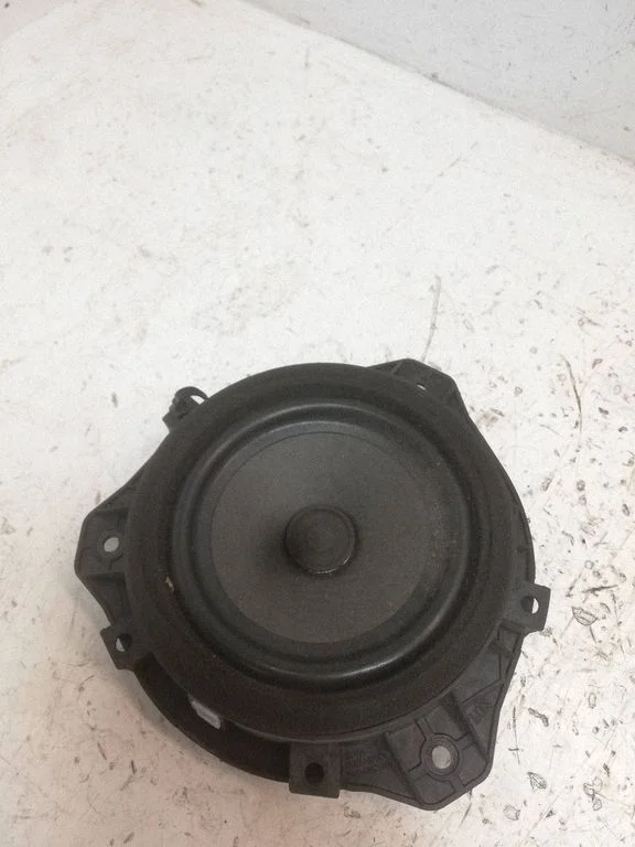 Front door speaker 963301W500