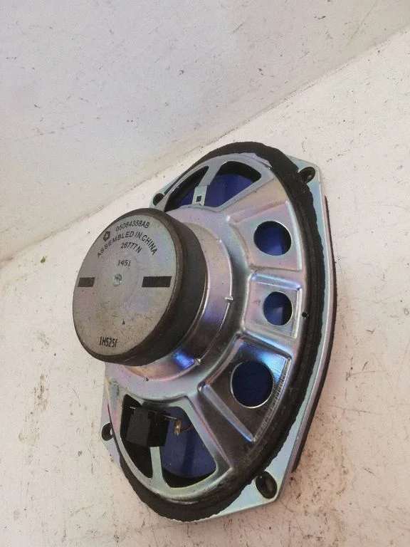 Front door speaker – Jeep Grand Cherokee (2010-2021)