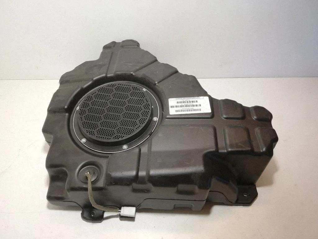 Bassikõlar – Jeep Grand Cherokee (2010-2021)
