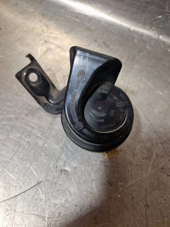Horn signal 001157