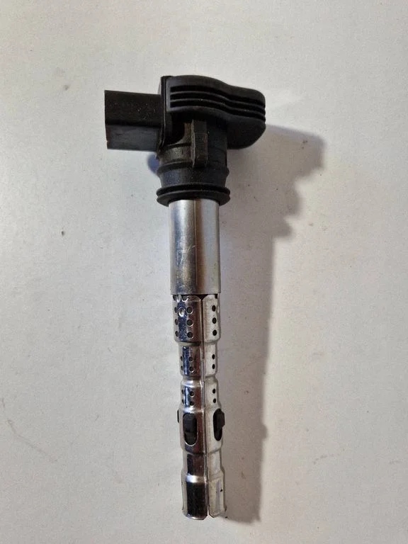 High voltage ignition coil 06F905115F