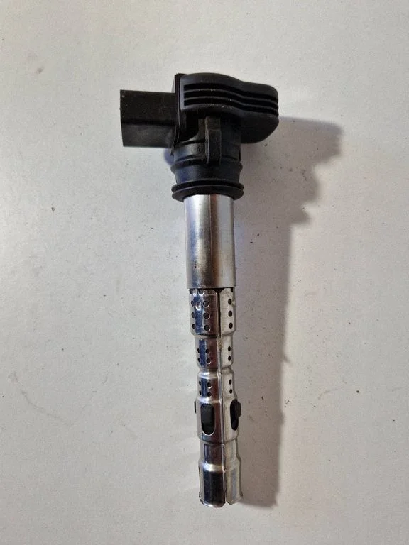 High voltage ignition coil 06F905115F
