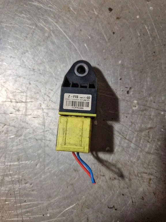 Airbag deployment crash/impact sensor 959203Z100