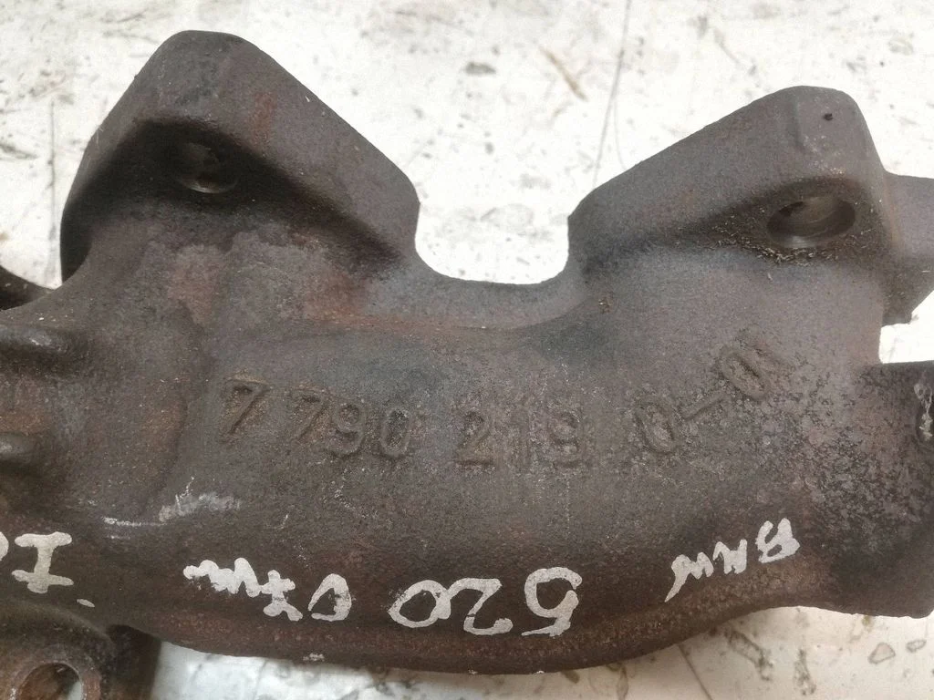 Kolektor wydechowy – BMW Seria 5 E60 E61 (2004-2010)