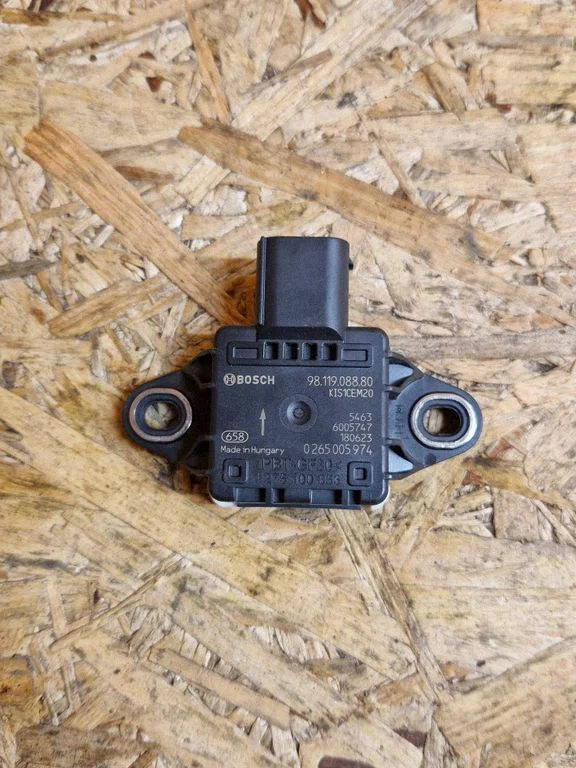 ESP acceleration yaw rate sensor 9811908880