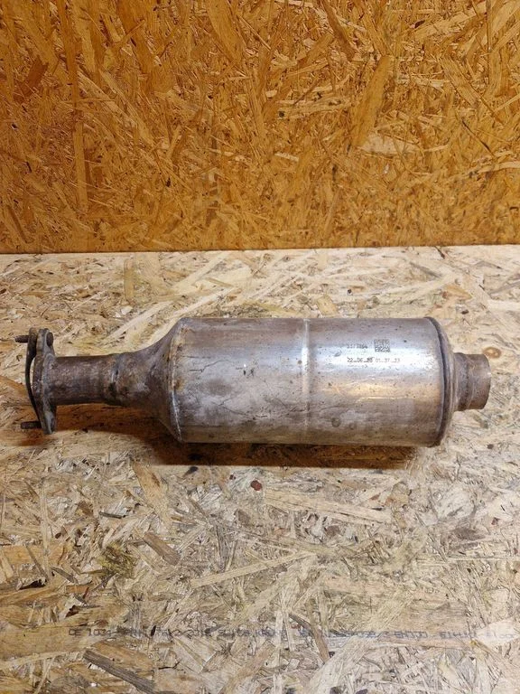 Katalüsaator/ FAP/DPF tahkete osakeste filter – Ford E-Transit (2020-)