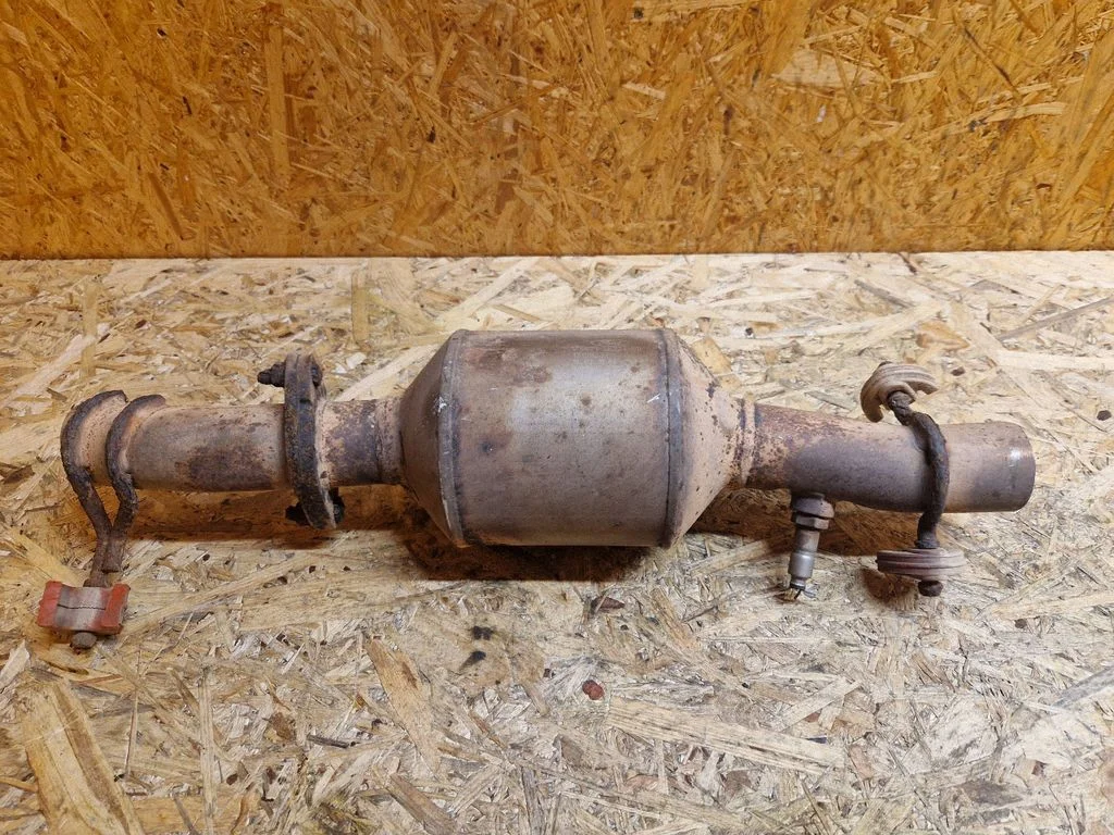 Katalüsaator/ FAP/DPF tahkete osakeste filter – Ford Transit Custom (2013-2023)