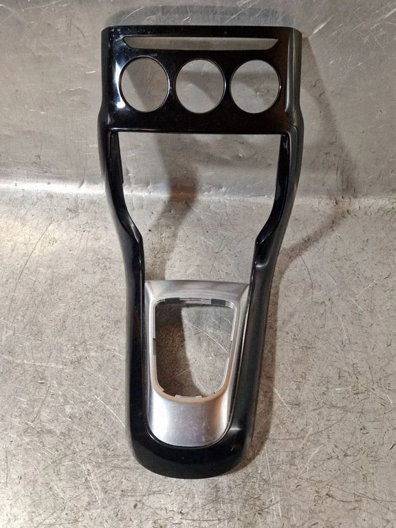 Climate control/heater control trim