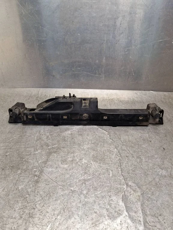 Top upper radiator support slam panel 9686779380 – Citroen DS5 (2011-2018)