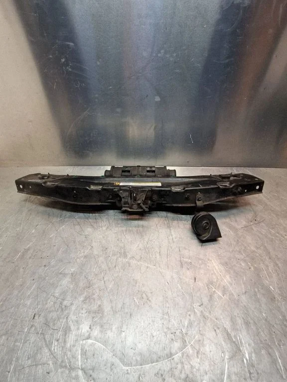 Radiatoru paneļa augšējā daļa 14326919T