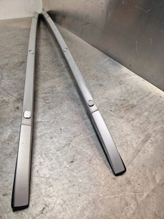 Roof bar rail 872702Y000