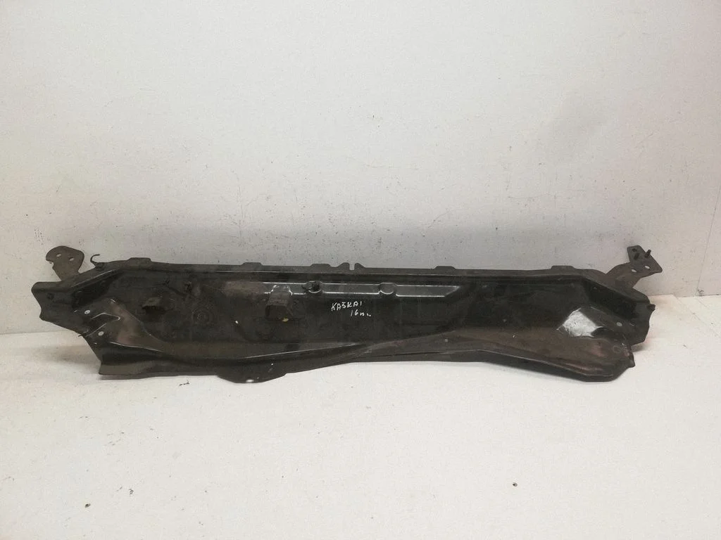 Heat shield in engine bay