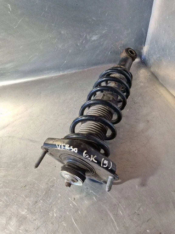 Rear shock absorber with coil spring – Toyota Corolla Verso E121 (2004-2007)