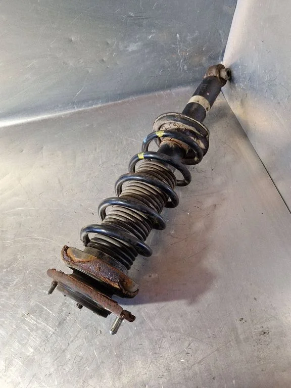 Rear shock absorber with coil spring – Subaru Outback (BS) (2015-2019)