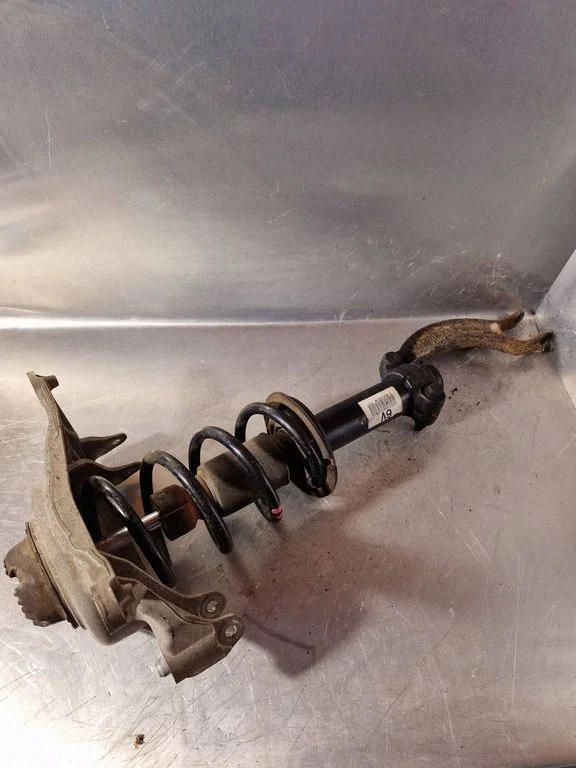 Front shock absorber with coil spring – Audi A4 Allroad B8 (2008-2016)