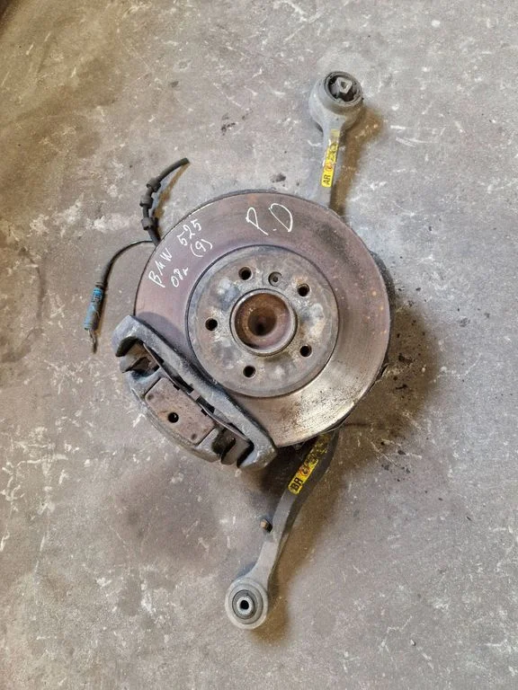 Esivedrustuse komplekt – BMW 5-seeria E60 E61 (2004-2010)